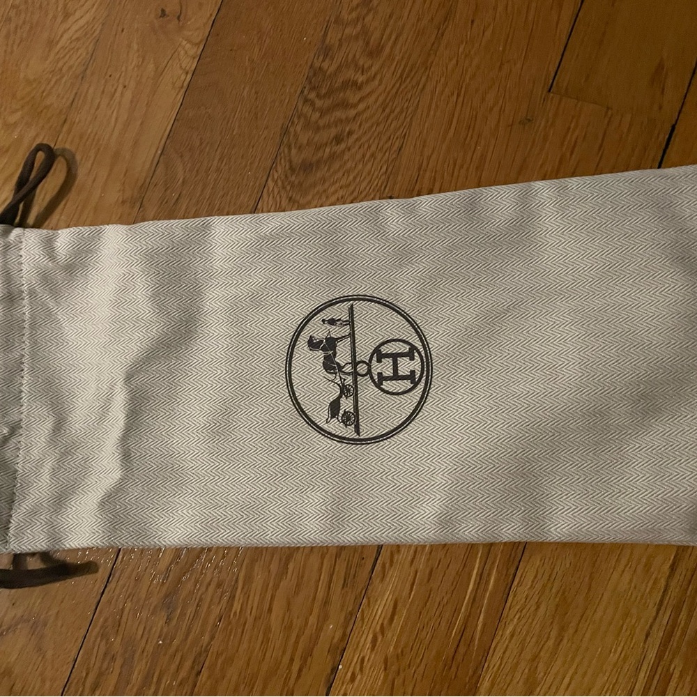 Beige Drawstring Dust Bag - Picture 3 of 3